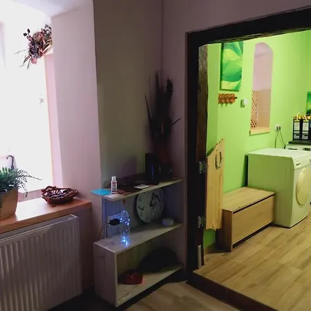 Lovas Vendeghaz Apartment Obanya