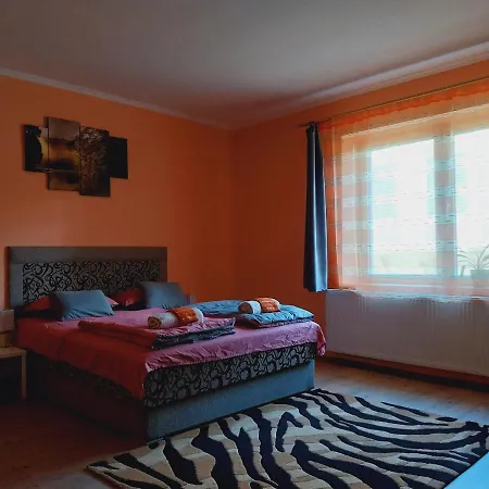Lovas Vendeghaz Apartment